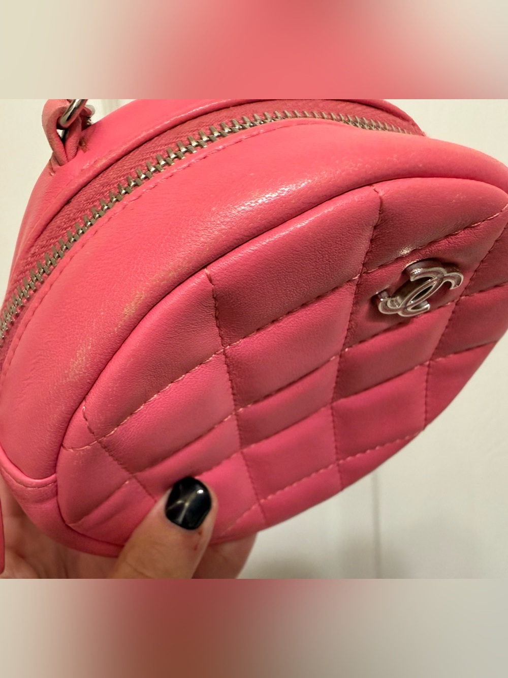 *Authentic* CHANEL - Leather Quilted Crossbody Bag w/ COA - Picture 11 of 16